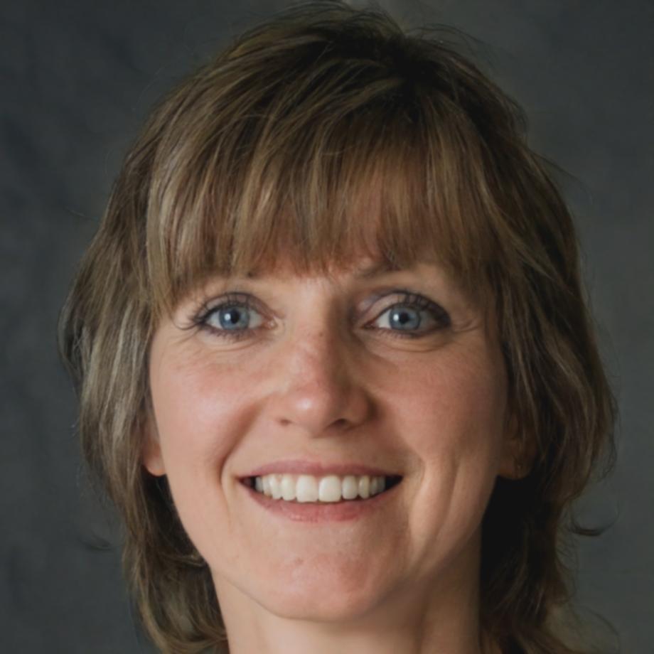 Saskia Beaumont, Lead Business Analyst